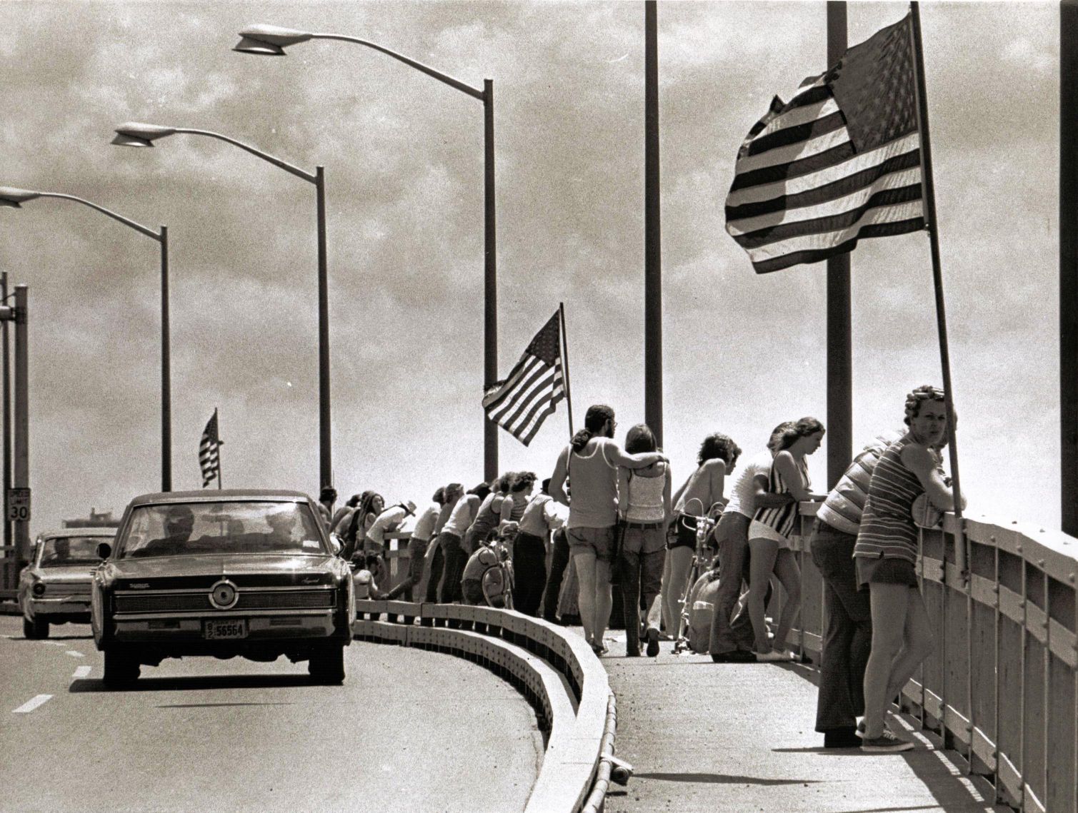 19730704 -- Davenport Levee